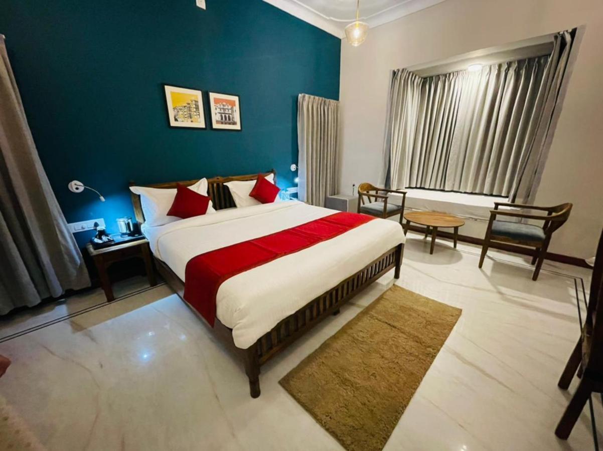 Dheergarh Palace Udaipur Eksteriør bilde