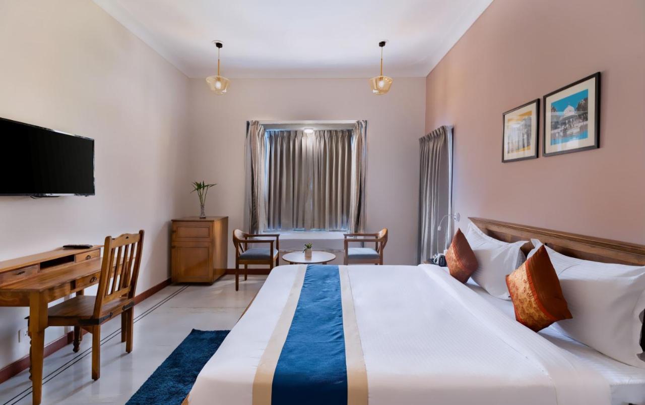 Dheergarh Palace Udaipur Eksteriør bilde