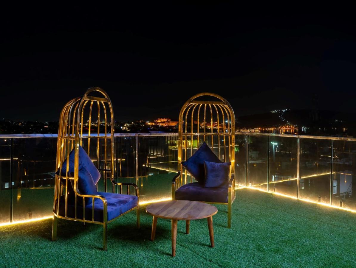 Dheergarh Palace Udaipur Eksteriør bilde